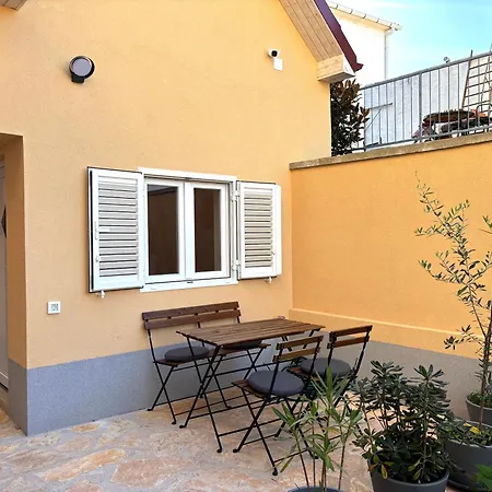 Olive Tree Apartmán *